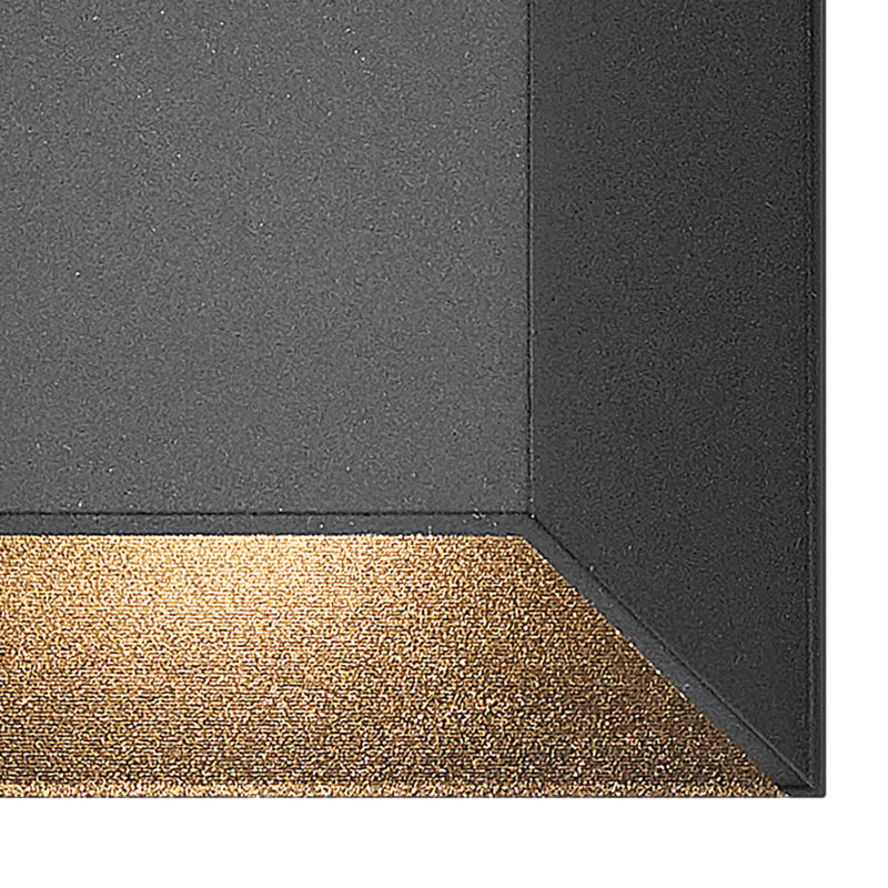 Nuvi Low Voltage Integrated LED Deck Light, Black