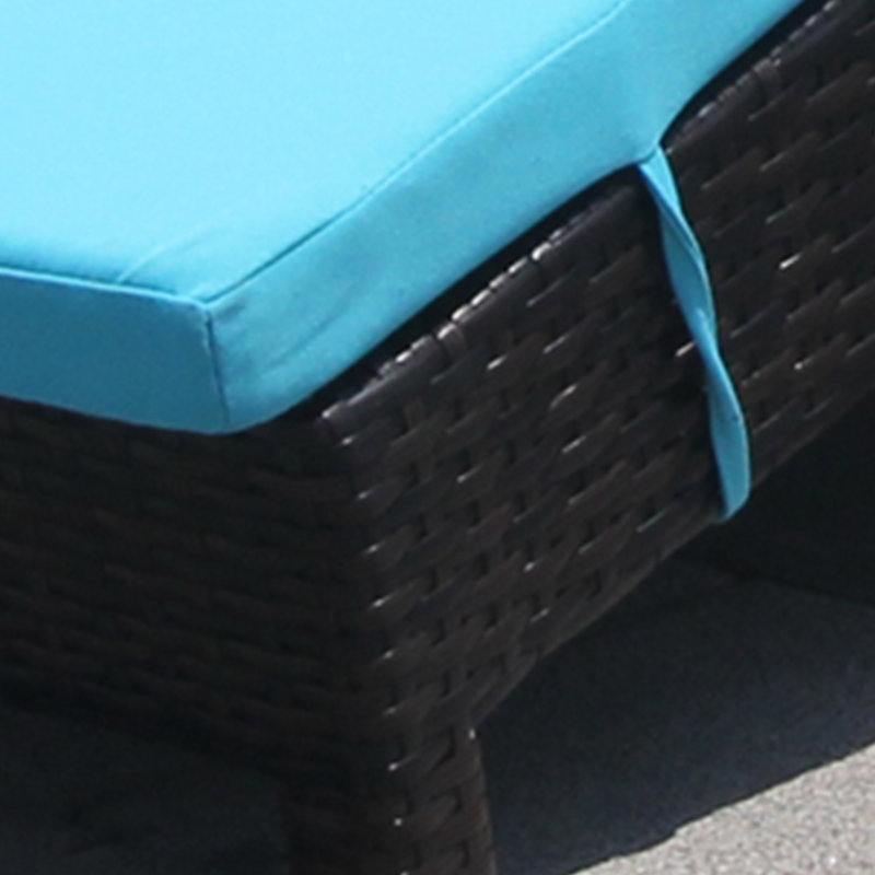 Eco-Friendly Outdoor Wicker Chaise Lounge Outdoor Wicker Chaise Lounge , Cushion Included