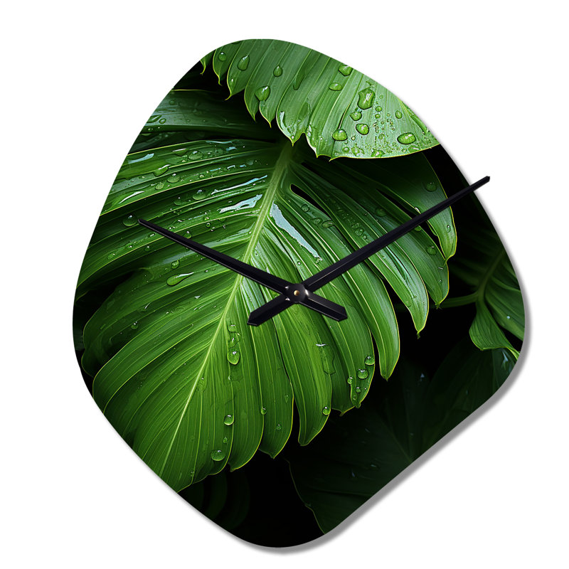 Feuille de palmier Serenity - horloge murale asymétrique en métal vert, Petit