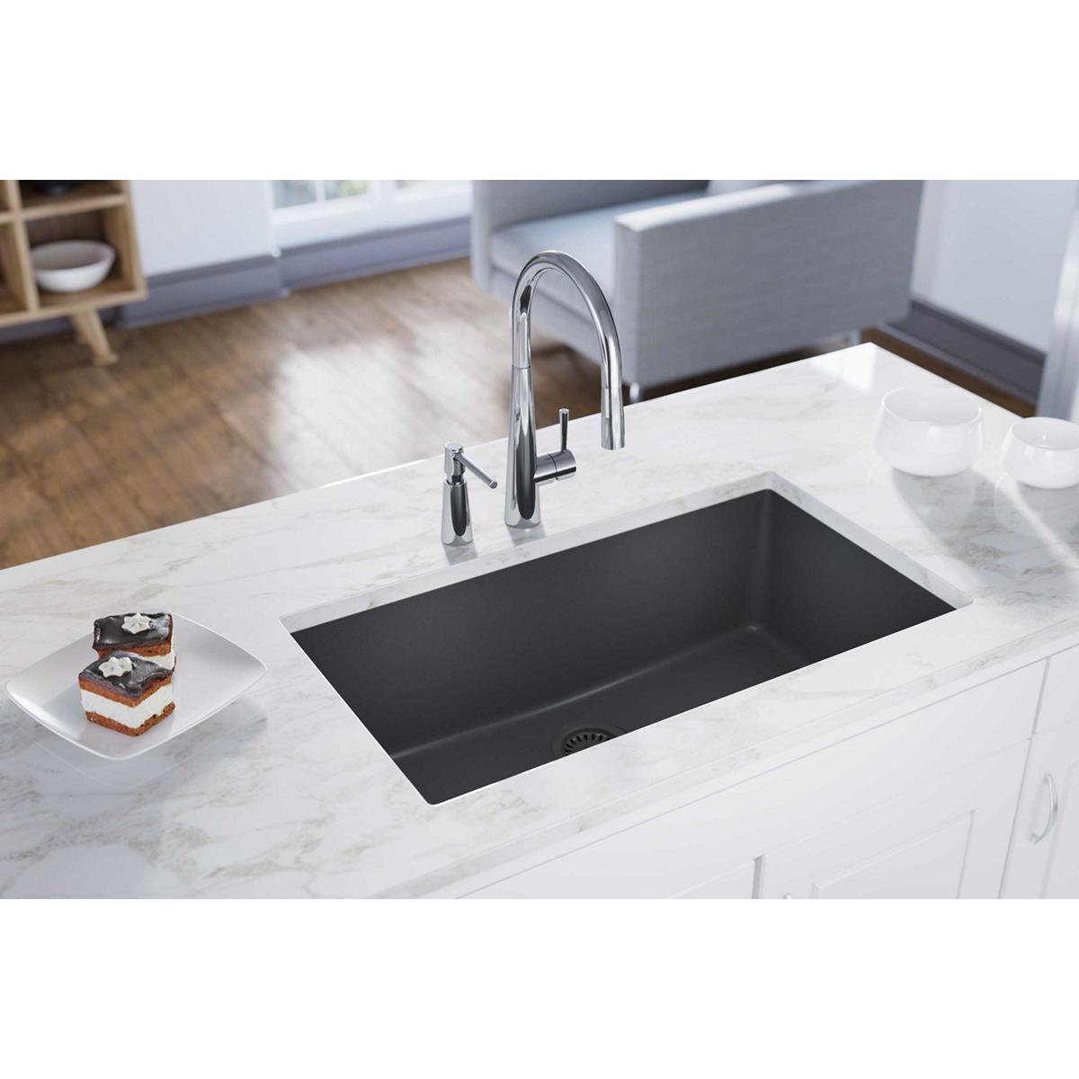 Quartz Classic 33" Undermount Kitchen Sink, Dusk Gray
