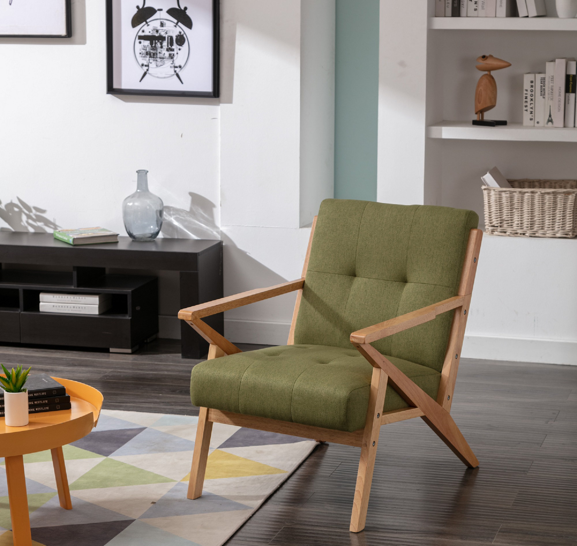 Reading best sale accent chair