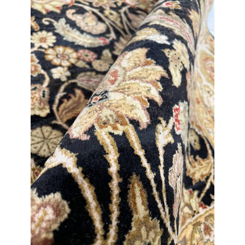 Oriental Area Rug in Black