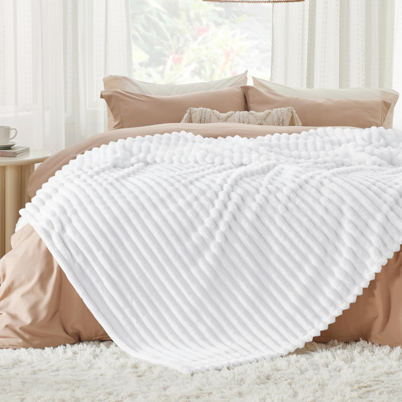 Couverture en flanelle ultra douce et douillette Essential Bed 299 g / m² pour lit et canapé GentleSoft ™ ️, Lit double