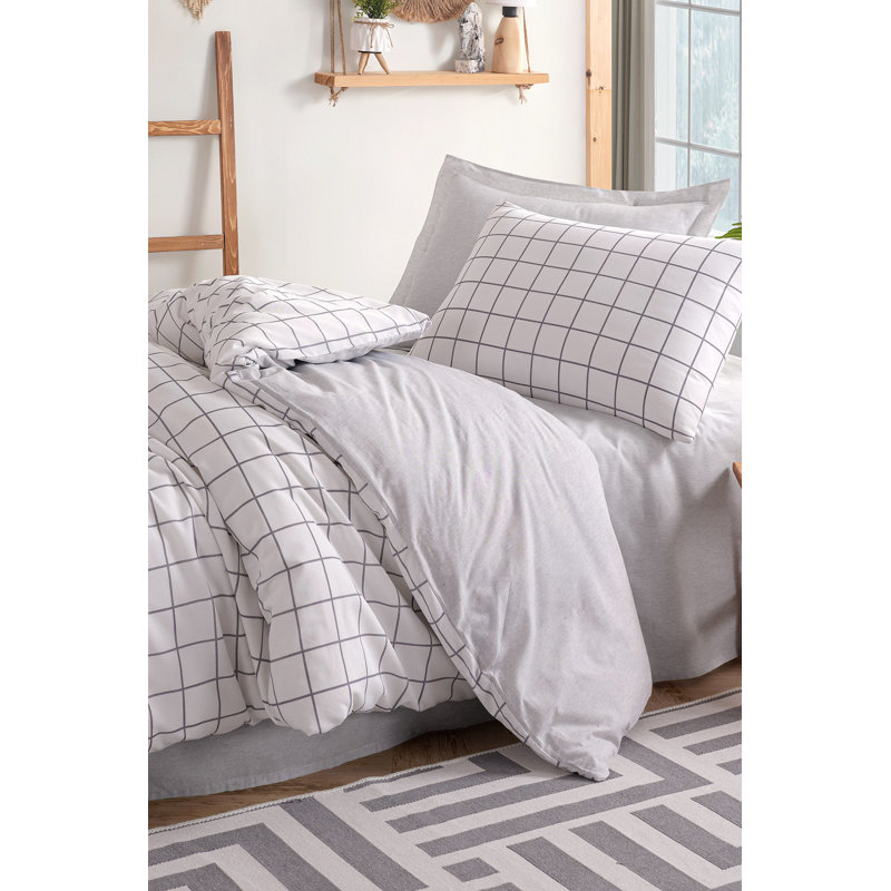 Soft Cotton-Polyester Quilt Cover Set, Grey & White | Includes Duvet Cover & 20 x 31 Pillowcase | 120 Thread Count, Machine Washable | Stylish Envelope & Button Closure for Easy Use