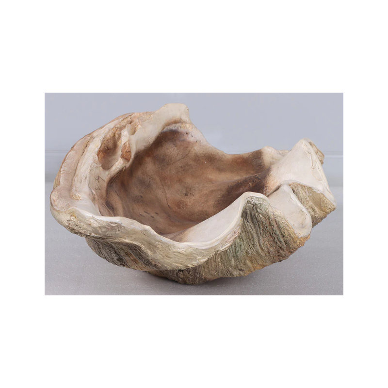 Statue de coquillages Calyce