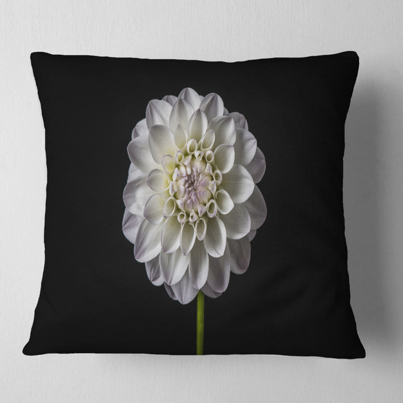 Coussin dahlia à fleur isolée dans un coussin floral, 16 po x 1 po, Coussin décoratif