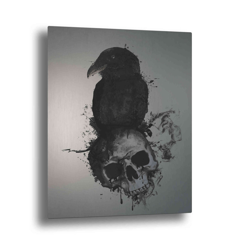 Corbeau et crâne par Nicklas Gustafsson, sur aluminium brossé, H 24 po x l 16 po