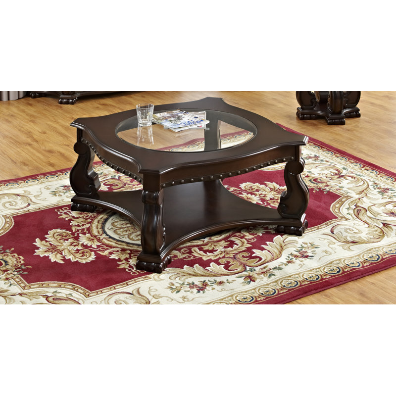 Table basse à dessus en verre