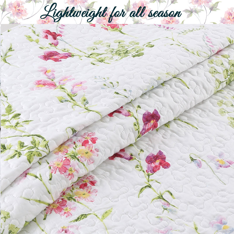 White Floral Microfiber Reversible Queen Quilt Set