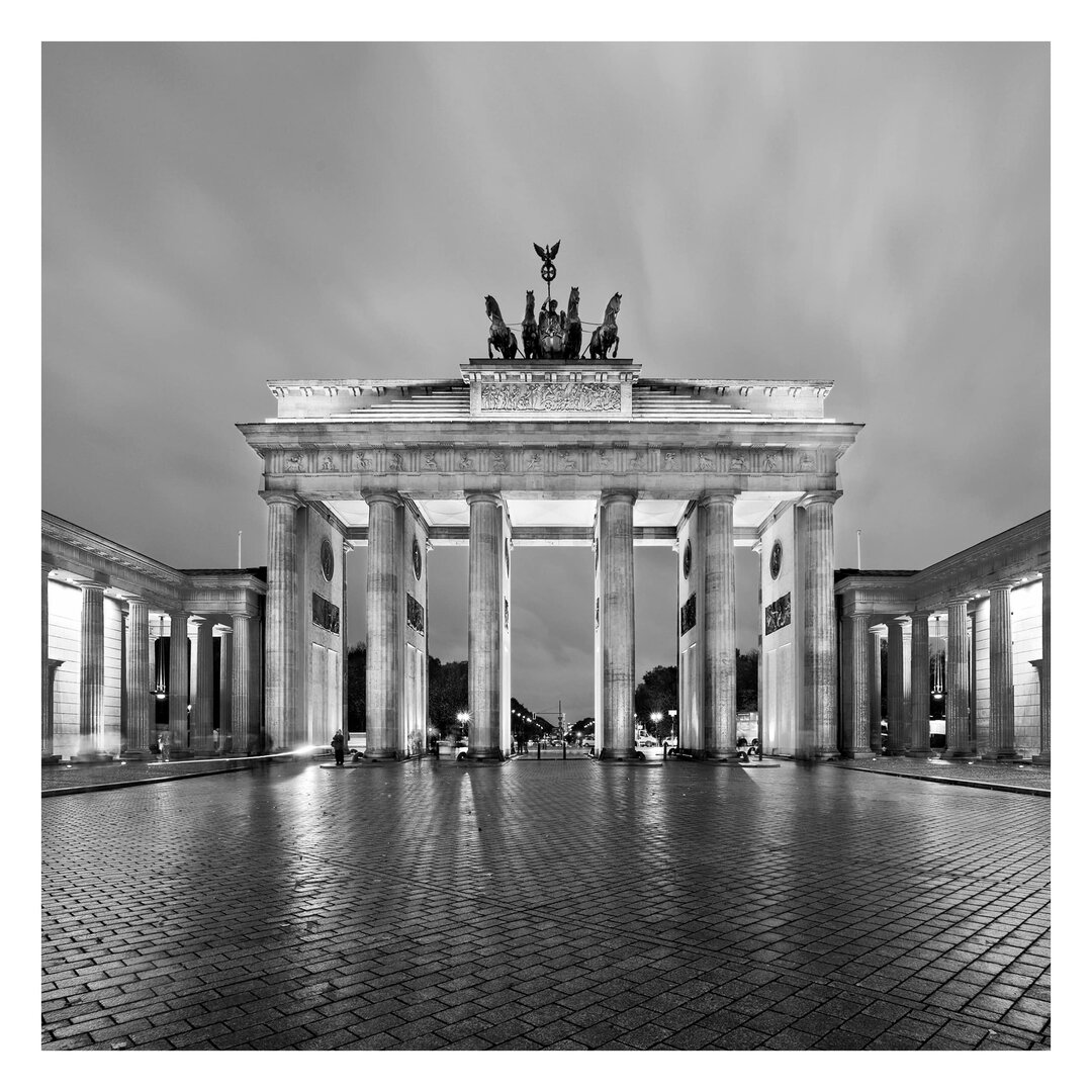 Matt Fototapete Erleuchtetes Brandenburger Tor II 2,88 m x 288 cm