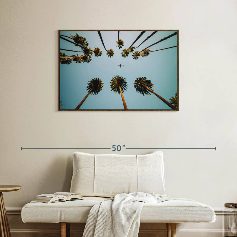 Avion au-dessus de palmiers, 37 po x 25 po, Cadre flottant en noyer