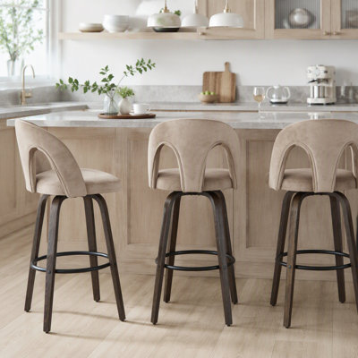 Tabouret de bar à hauteur fixe avec pivot en bois verni noyer et velours taupe avec repose-pieds rond en métal noir - ensemble de 2