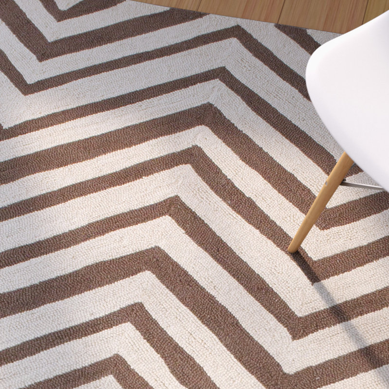 Tapis beige à chevrons Wolfenbarger, Rectangle 9'6" x 13'6"