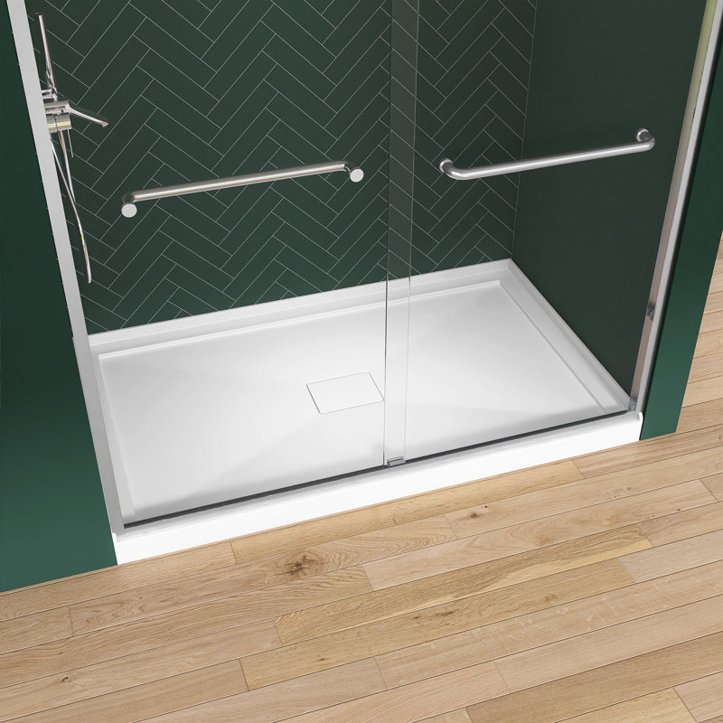 Base de bac de douche à seuil simple 60 po x 36 po en blanc avec ensemble de drain central et couvercle de drain inclus