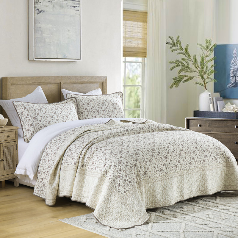 Cotton Quilted Toile Quilt