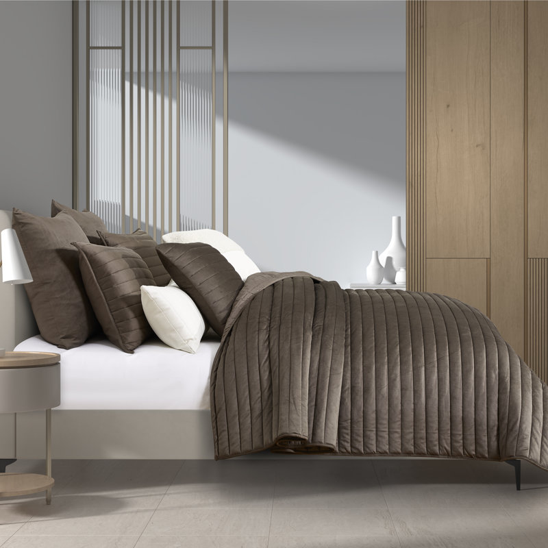 Ensemble de courtepointe en microfibre Valletta, Courtepointe pour lit simple + 1 taie décorative, Moka
