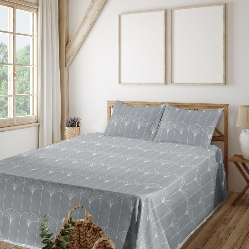 Microfiber Sheet Set, King Sheet Set with 2 Pillowcases, Light Gray/White Geometric