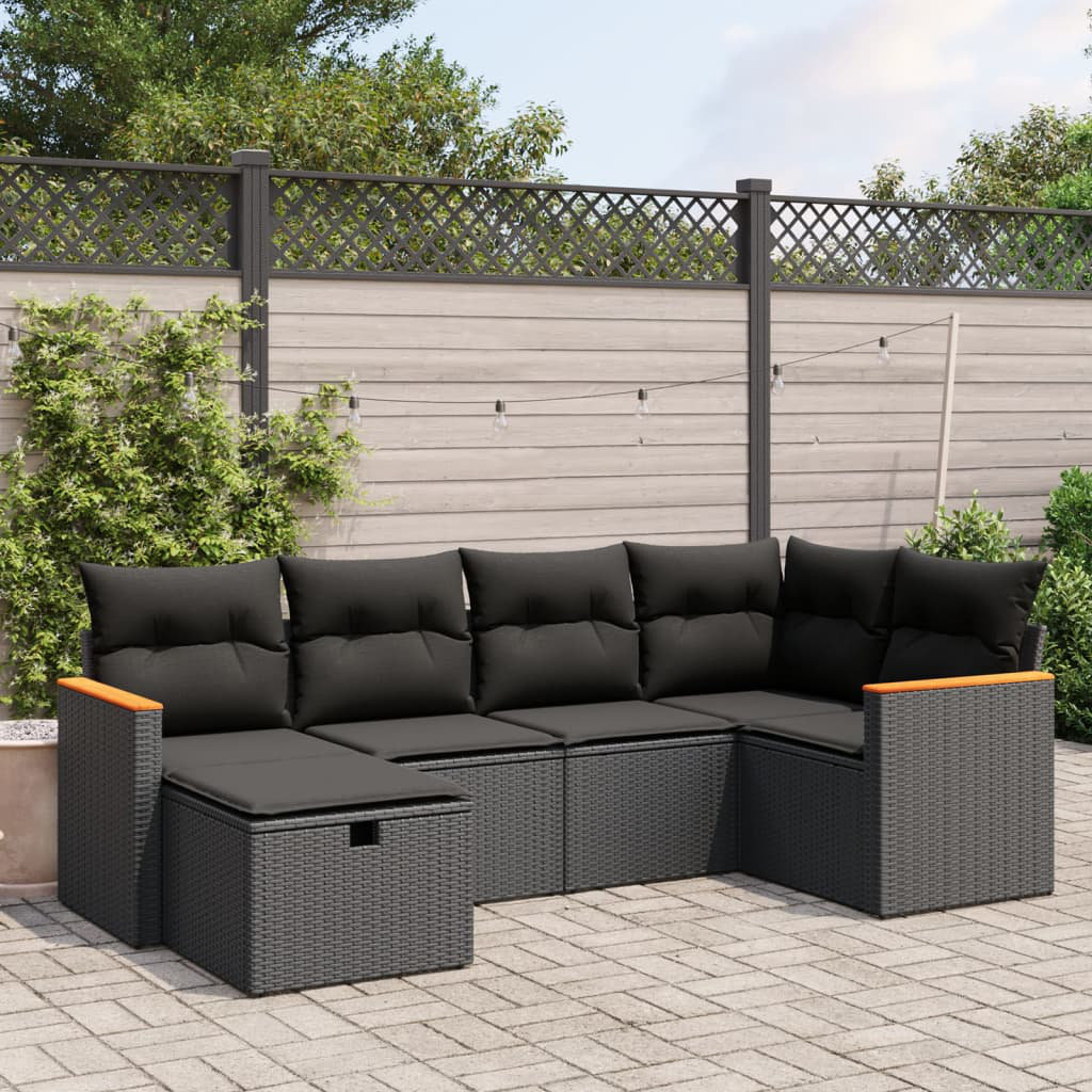 Gartensofa mit Kissen