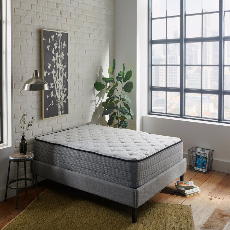 Matelas avec ressorts ensachés 884, Très grand californien