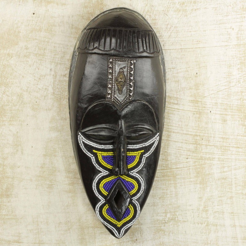 Masque de bois africain Bungalow Rose Fakye