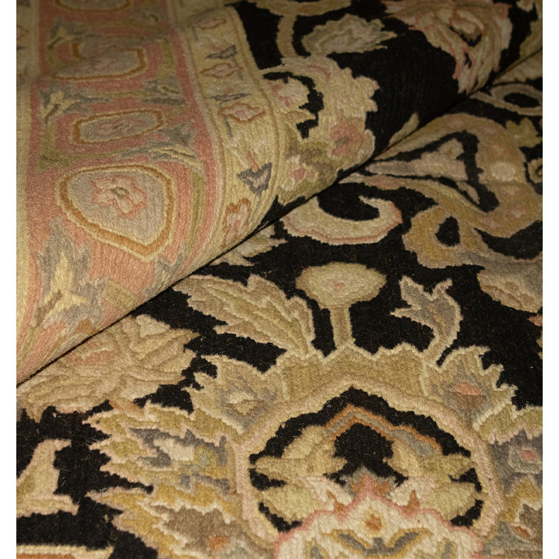 Hand Knotted Wool Oriental Area Rug
