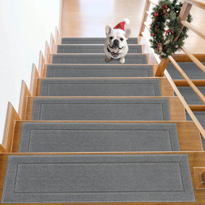 Tapis d'escalier antidérapants pour escalier en bois pour l'intérieur, paquet de 15 tapis d'escalier de 8 po x 30 po avec envers en TPE, tapis d'escalier de 0,4 po pour enfants plus âgés et animaux de compagnie, tapis d'escalier 100% polyester doux, gris clair