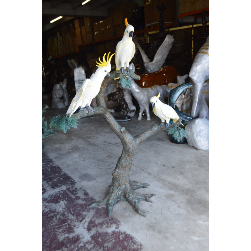 Statue de trois cacatoès sur un arbre en bronze - Taille: L 55 po x l 34 po x H 68 po.