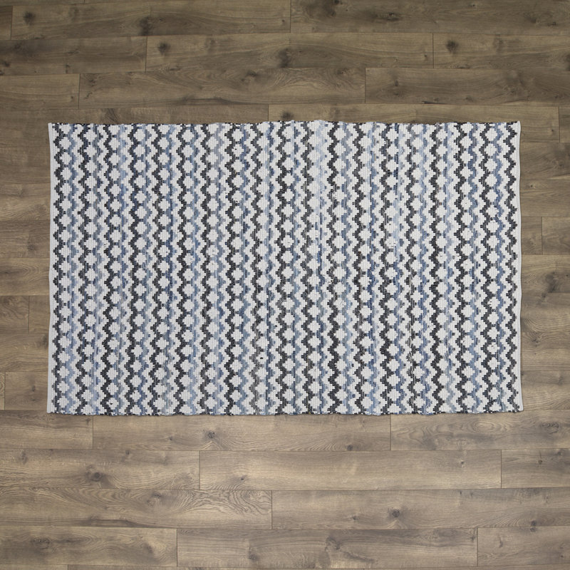 Haqeem Hand Woven Cotton Chevron Rug, Rectangle 3' x 5'