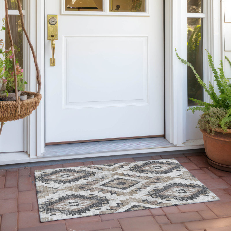 Machine Washable Indoor/Outdoor Xhevrie Taupe Rug, Rectangle 1'8" x 2'6"