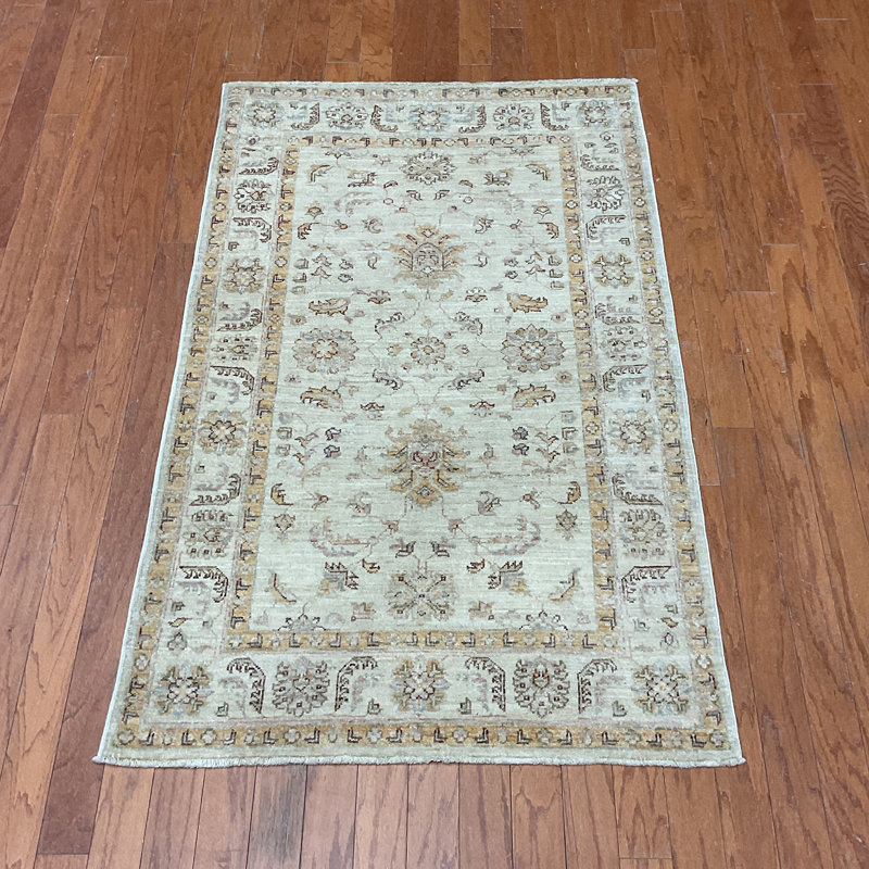  Handmade Oushak Wool Rug