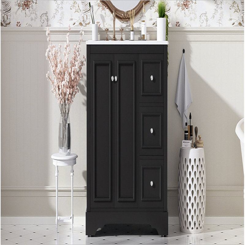 Meuble-lavabo de 36 po de style transitionnel avec lavabo en céramique - comprend 2 portes à fermeture en douceur, une tablette réglable en forme de U, 3 tiroirs (dont un avec cloison), une finition peinte et un grand espace de rangement