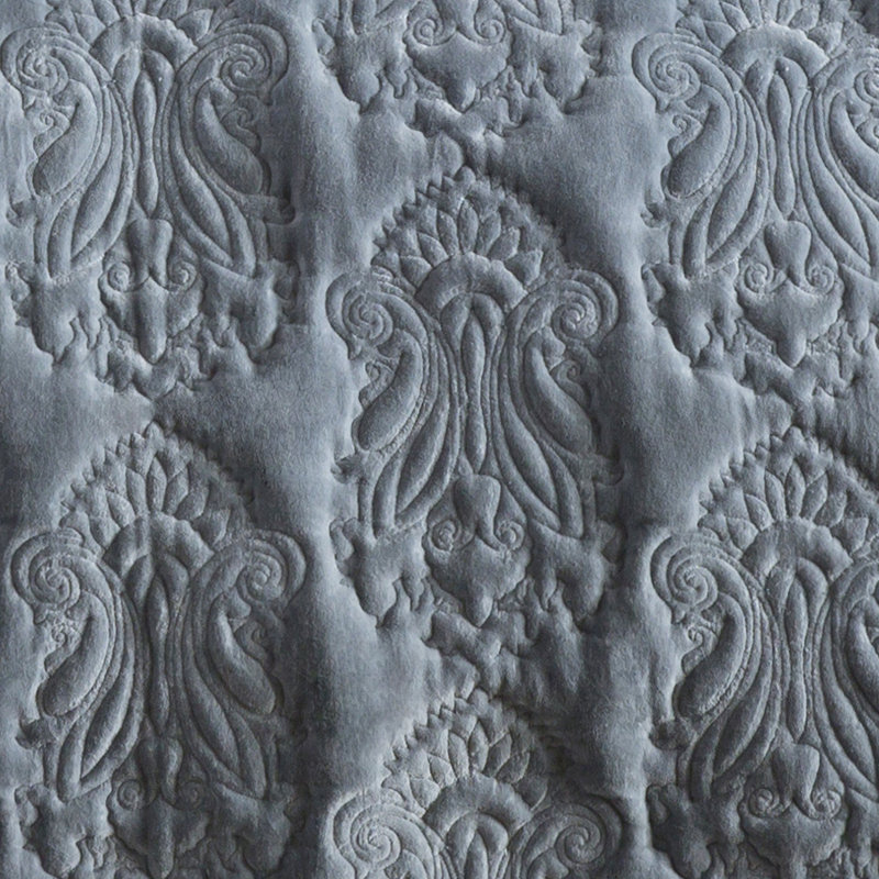 Vienna Traditional Damask Quilt, Mink, Twin Quilt