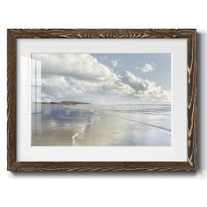 Plage infinie - reproduction encadrée rustique avec tableau mat, Noyer, H 28 po x l 42 po