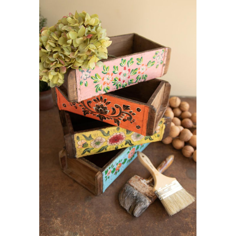 SET OF FOUR HAND PAINTED BRICK MOLDS
