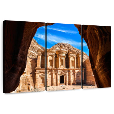Sebbie Ad-Deir In Petra