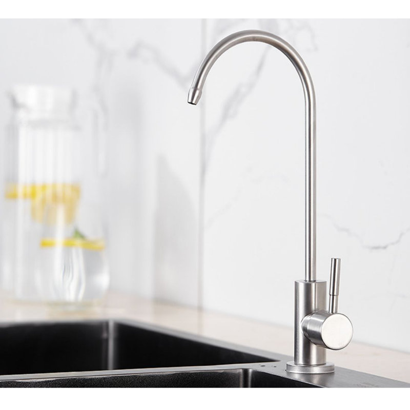 Evoio Kitchen Faucet, Brushed Nickel