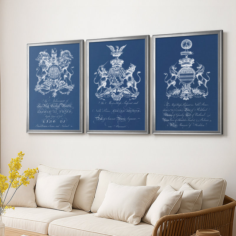 Heraldry on Navy I - Toile tendue avec châssis sur mesure - 3 pièces, Argent argent, H 27 po x l 39 po