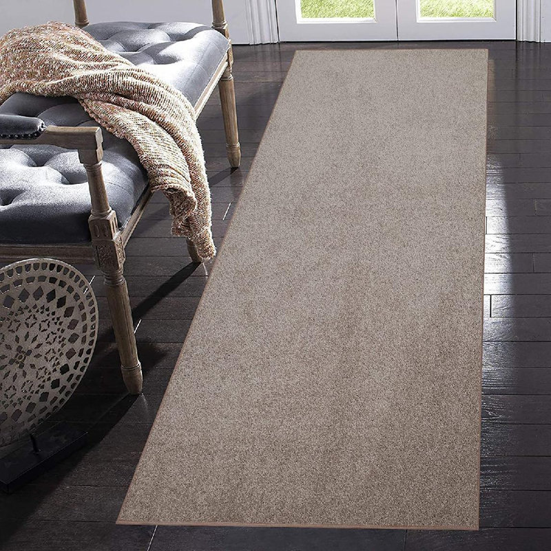 Tapis uni en polyester tissé à la machine en beige, Tapis de couloir 2 pi x 48 pi