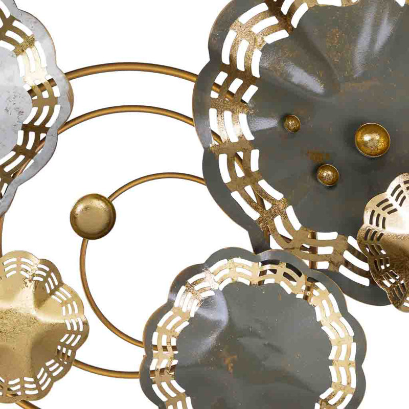 Wall Decor on Metal