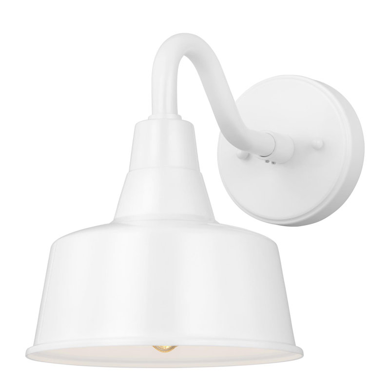 Luminaire de grange d'extérieur Blakeston, H 10 pi x l 8 po x P 8 po, Non, Blanc