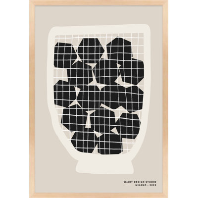 «Caoife Black Hexagons», reproduction encadrée