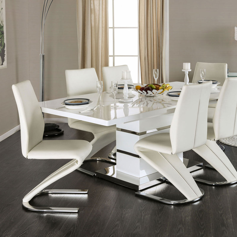 Chaise d'appoint rembourrée Annjelica, Blanc