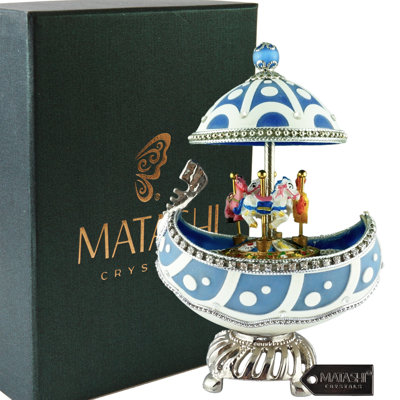 Sculpture en forme d’œuf de Fabergé