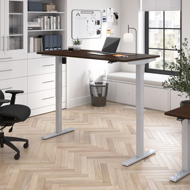 Bureau pour travailler debout à hauteur réglable, Cerise mocha, l 59,45 po x P 29,37 po