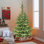 Arbre de Noël pré-éclairé avec lumières à DEL blanc chaud, pointes en PE + PVC, aspect en couches réaliste, base en bois unique - arbre de Noël artificiel complet pour la décoration intérieure