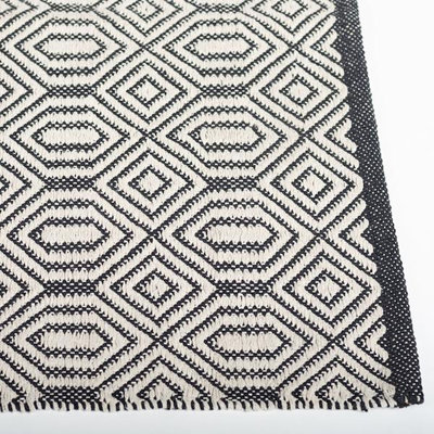 Cotton Geometric Indoor Rug