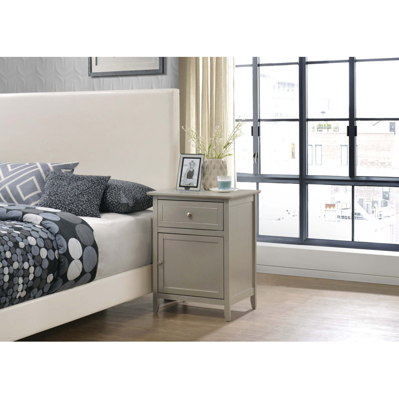 Chic Transitional Nightstand, Champagne