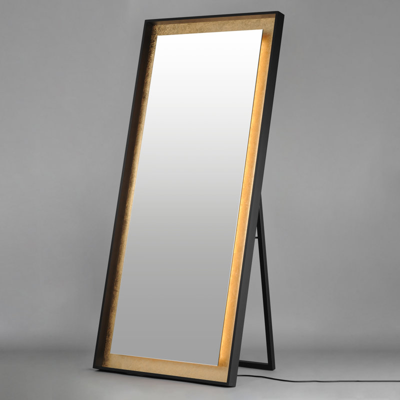 Floating-LED Mirror