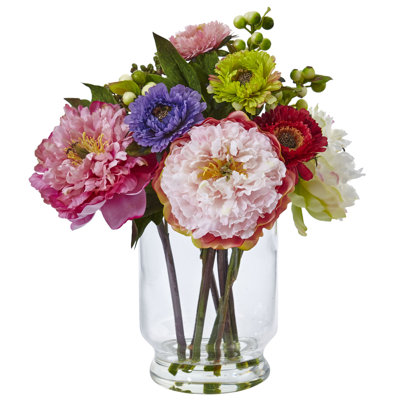 Centre de table pivoines dans un vase