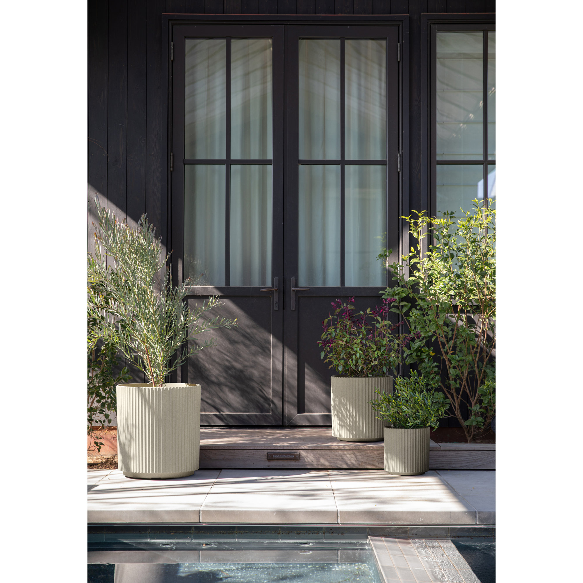 Demi Series Round Planter Set of 3, Sand
